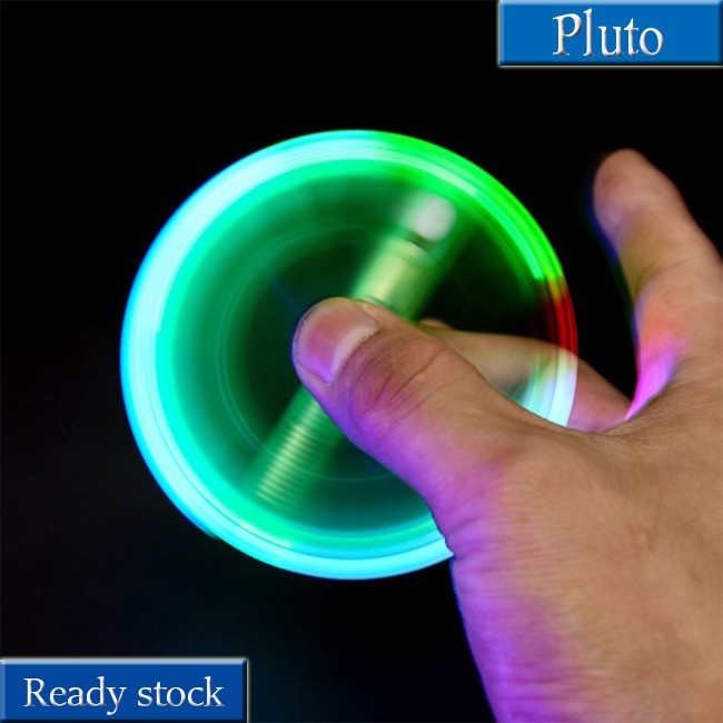 Bút quay có đèn LED nhiều màu sắc độc đáo thú vị Dkba548