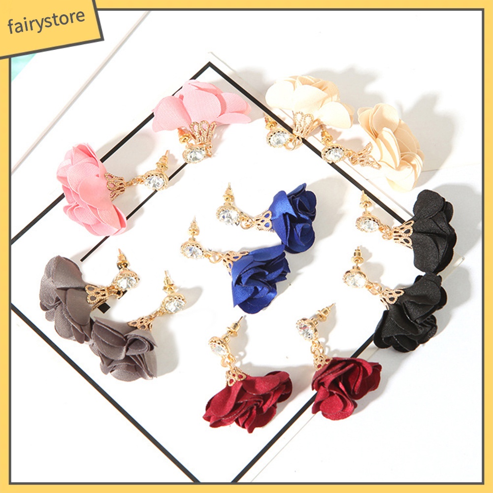 Đôi khuyên tai hình dáng bông hoa hồng nữ tính