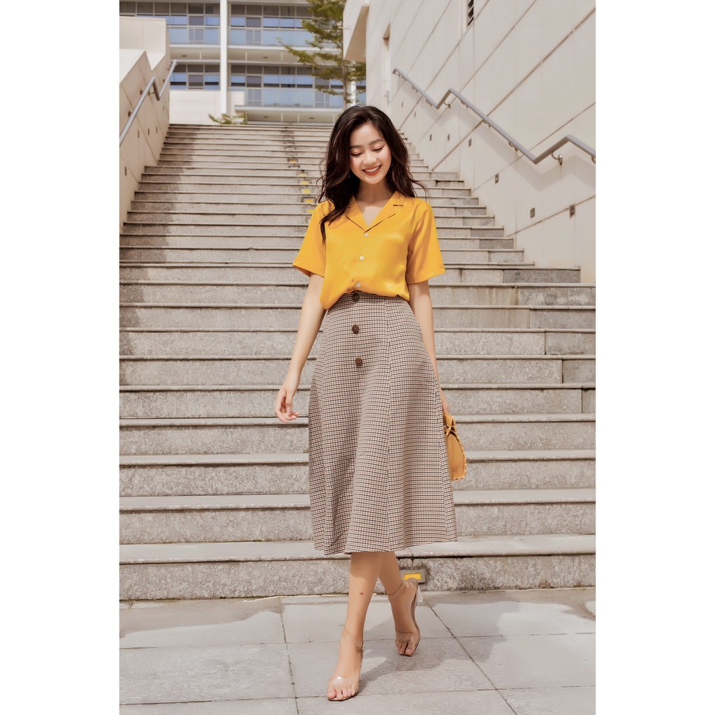 Chân váy dài 3 nút CARO