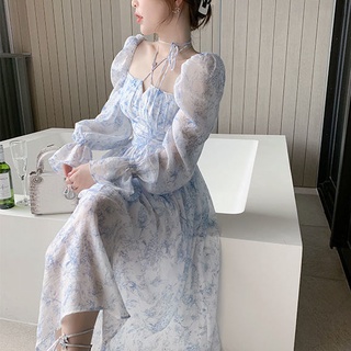 Đầm midi cổ vuông tay dài vải voan in hoa màu xanh dương thời trang mùa hè phong cách pháp cho nữ 2024