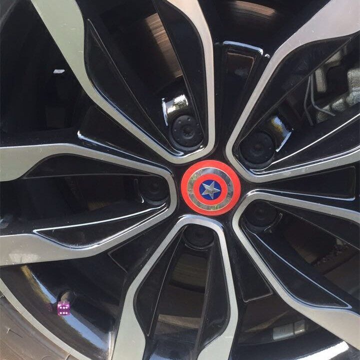 Miếng Dán Trang Trí Bánh Xe Hình Siêu Anh Hùng Marvel 4 X 56MM