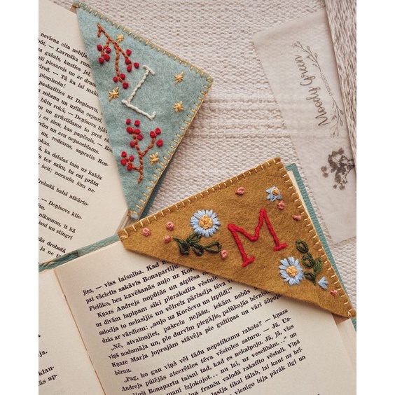 Kẹp sách DIY thêu hoa lá MÙA XUÂN - KIT nguyên liệu tự thêu COMBO kẹp sách hoa cỏ mùa xuân- MIE handmade shop
