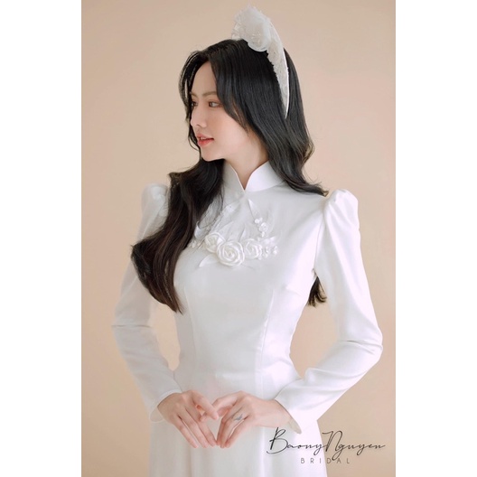 Set hoa trang trí áo dài