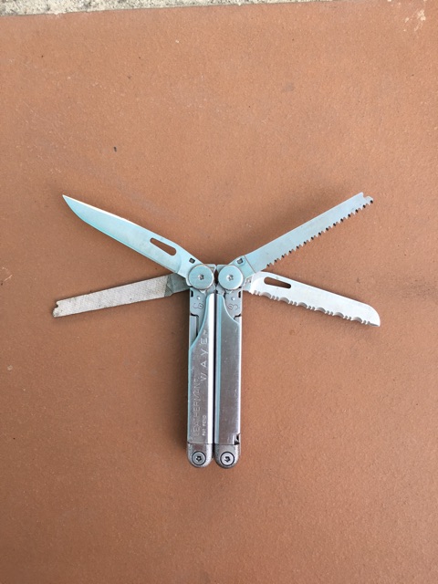 Kìm đa năng leatherman Wave