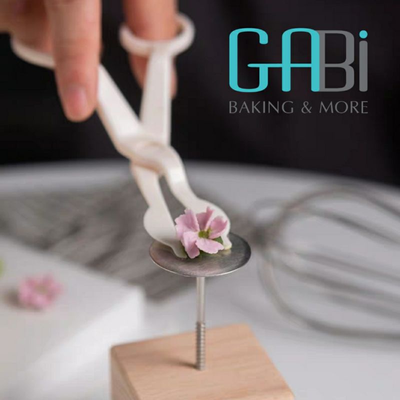 Bộ kéo gắp hoa và dù bắt hoa