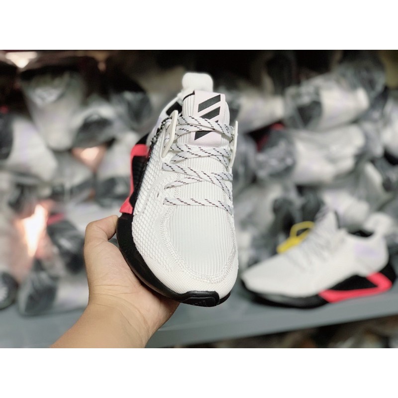 Giày AlphaBounce InstinctM màu Trắng đế Đen gót Đỏ | BigBuy360 - bigbuy360.vn