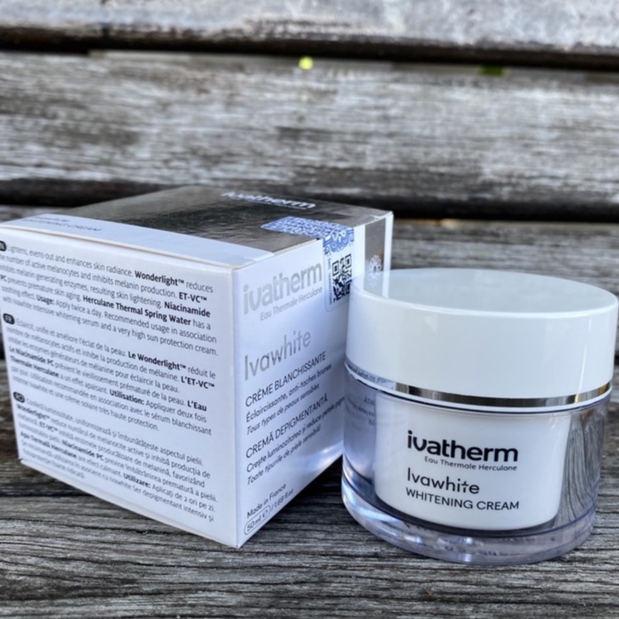 Ivatherm Ivawhite - Bộ sản phẩm sáng da mờ nám hiệu quả sau 8 tuần