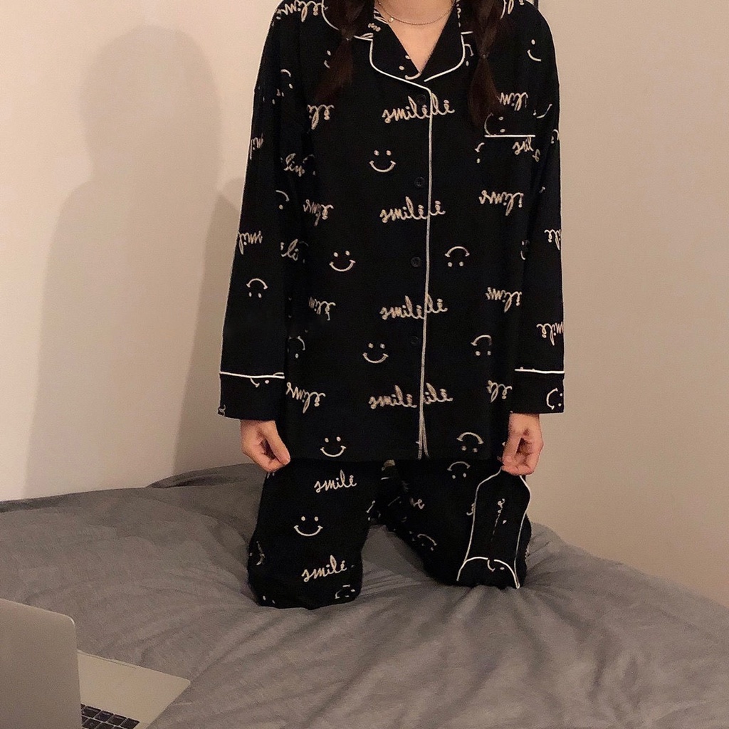Bộ đồ ngủ tay dài dáng rộng màu đen phong cách Nhật Hàn thời trang thu đông cho nữ | BigBuy360 - bigbuy360.vn