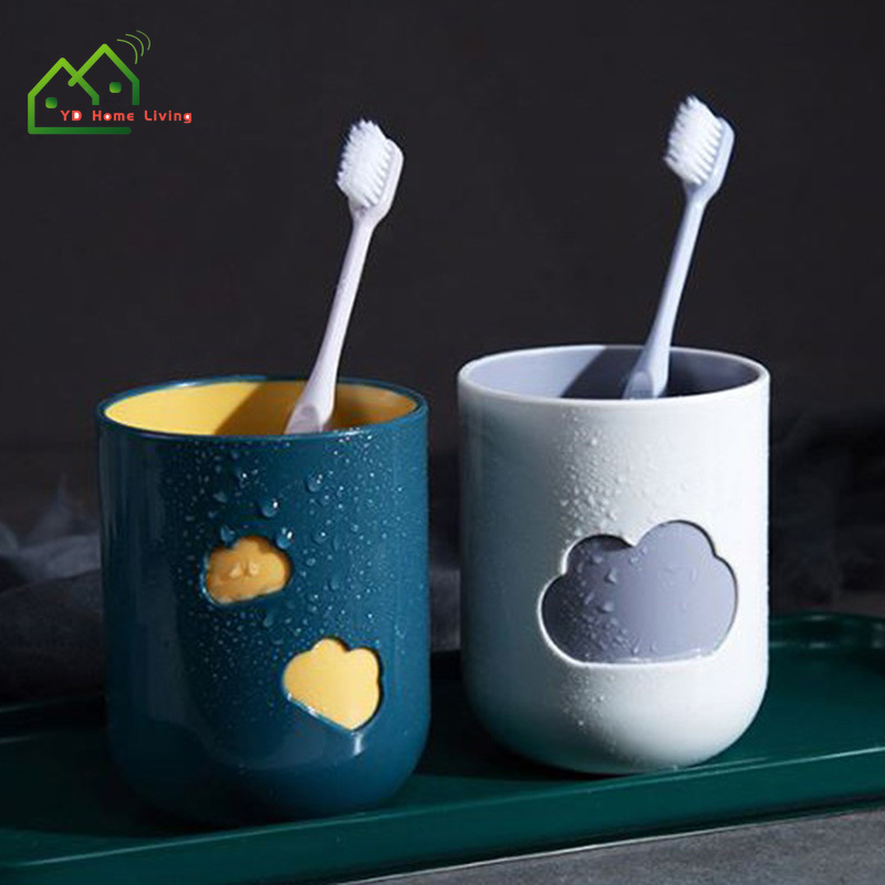 Cốc đựng bàn chải đánh răng khắc hình đám mây dễ thương