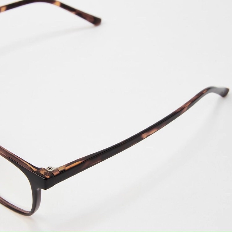 KÍNH UNIQLO CHỐNG BỤI CẢN TIA UV 400