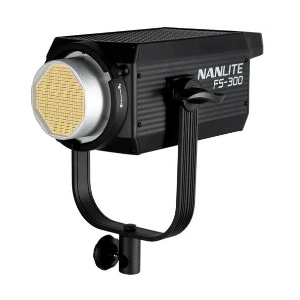 Đèn Led Nanlite FS-300 HL Lighting