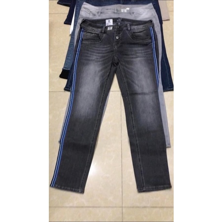Quần Jeans lửng chốt live 280
