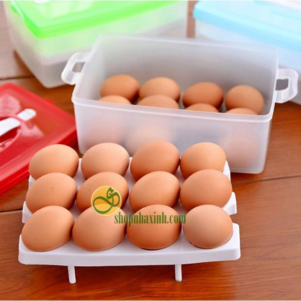 Hộp đựng trứng trong tủ lạnh