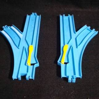 Đường Ray Takara Tomy