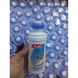 Dung dịch PLAC làm sạch giày.