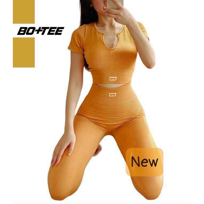Bộ tập gym Botee dài cổ khoét chất vải dệt kim cao cấp, cạp quần cao, form ôm body.