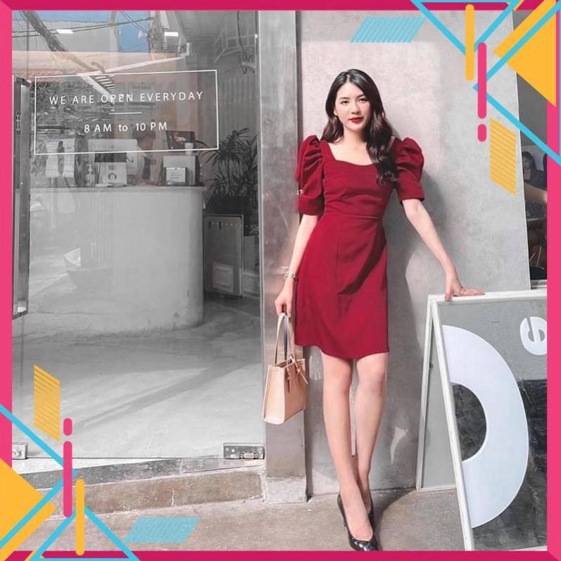 ODER VNU94 - VÁY ĐỎ CỔ VUÔNG DÚM VAI TAY BỒNG