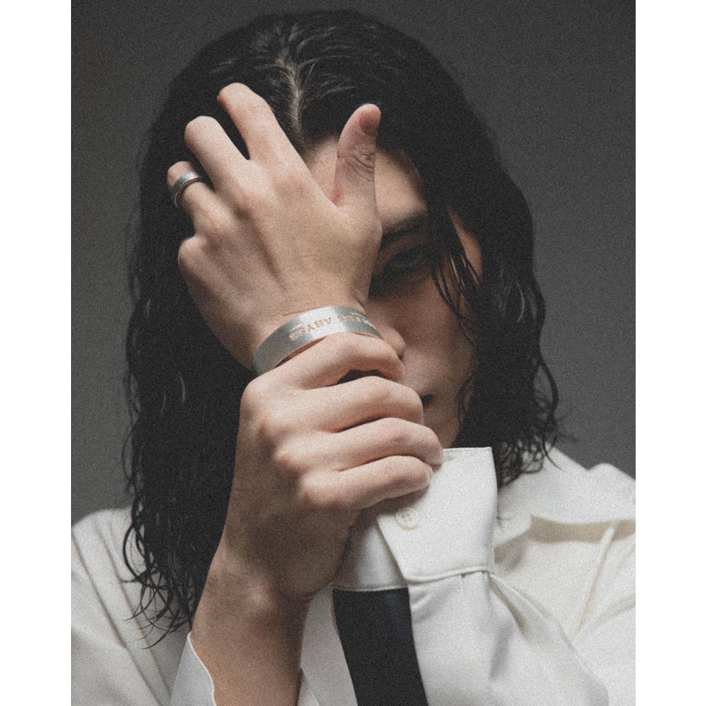 Vòng Đeo Tay Hợp Kim Khắc Họa Tiết Độc Đáo Thời Trang