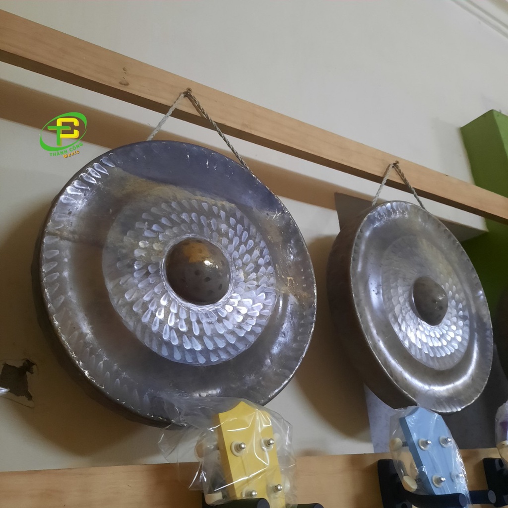 Cồng chiêng tây nguyên 35cm tặng dùi tốt
