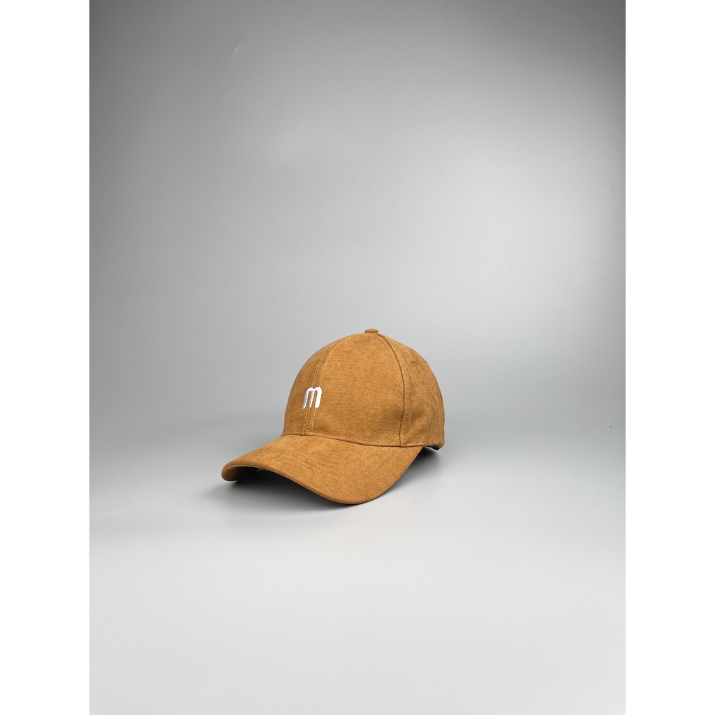 Mũ lưỡi trai thêu chữ M chất nhung cao cấp