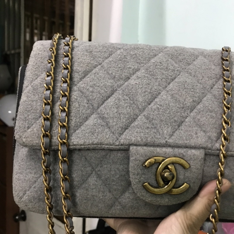 Túi cn cổ hàng si tuyển phối da và dạ ép tình trạng  90% size 25