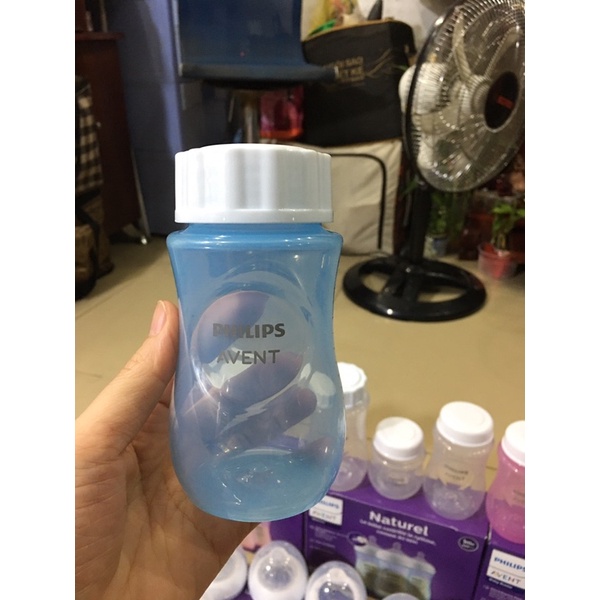 Nắp trữ răng cưa đậy cho bình sữa avent