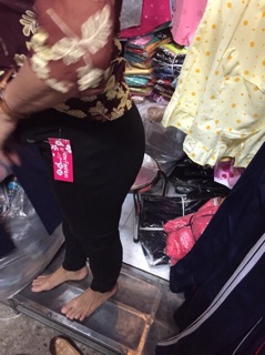 Quần thun ôm dáng legging