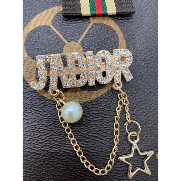 Khoá phụ kiện đính đá xịn sò