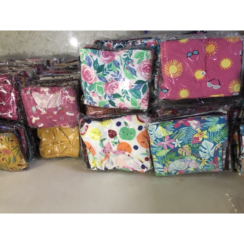 Váy ba lỗ bé gái