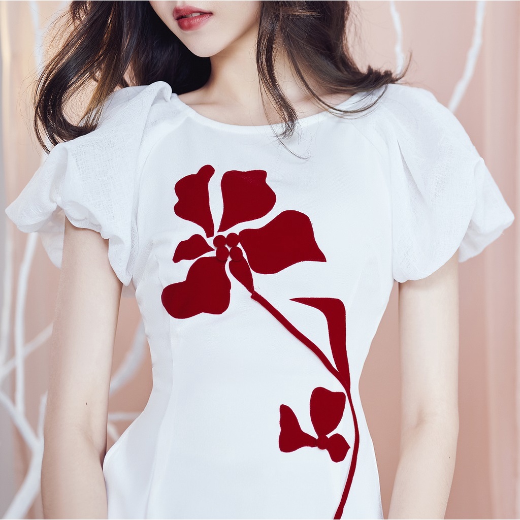 Áo dài cách tân cổ thuyền LOLEM SQ027 họa tiết hoa địa lan tay bồng vãi đũi Hàn