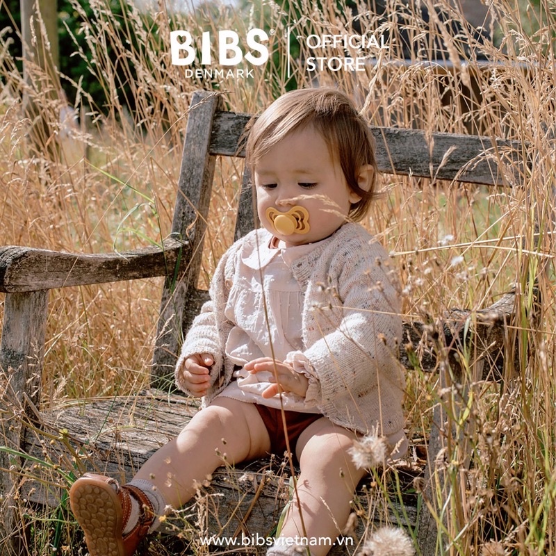 Ti giả Bibs Couture, Ti ngậm BIbs chống hô Couture; cam kết hàng chính hãng [TẶNG HỘP ĐỰNG]