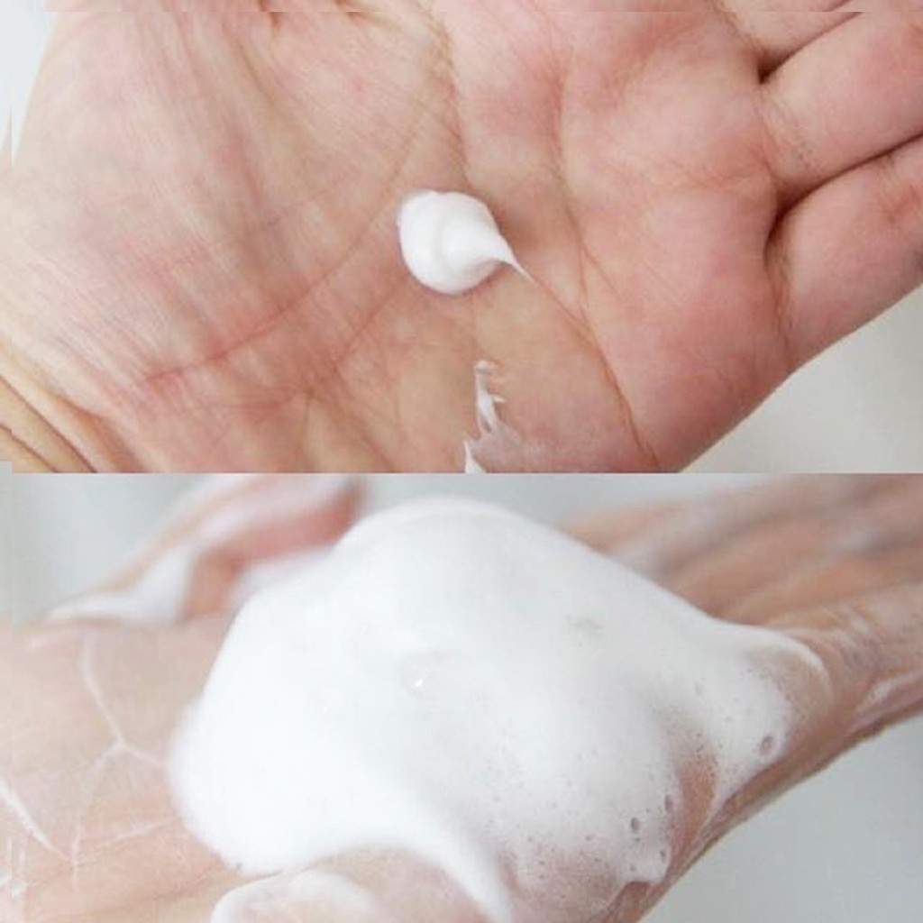 Sữa rửa mặt trắng da Hatomugi Cleansing Foam hạt Ý Dĩ 130gr