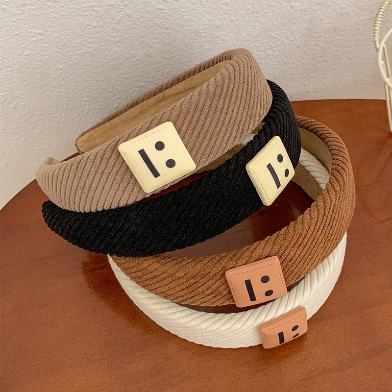 Băng đô cài tóc hình mặt cười phong cách retro Pháp mới năm 2021