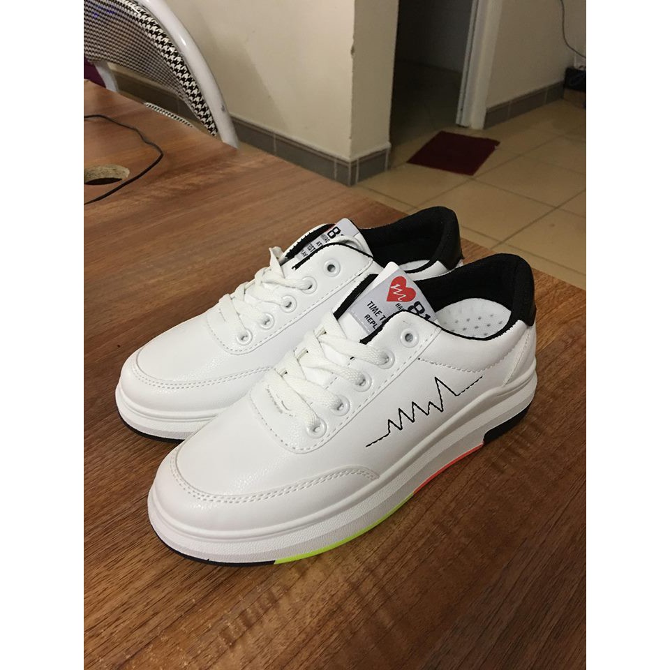 [ SNEAKER 2019] Giày Sneaker Nữ Màu trắng Cá Tính MEGO2591