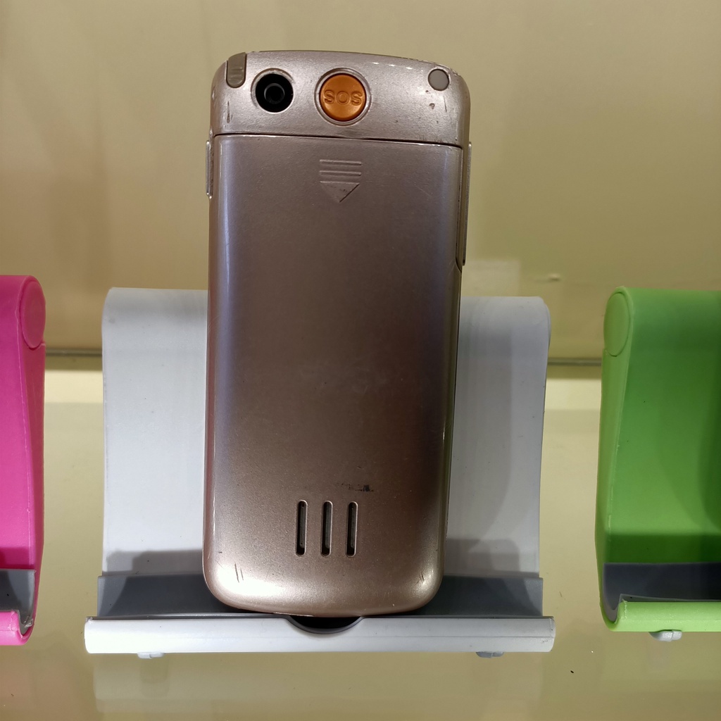 Điện thoại di động V6216,XPHONE  2 sim, chữ to,pin trâu,loa to, sóng khỏe,sos quay số nhanh cho người già