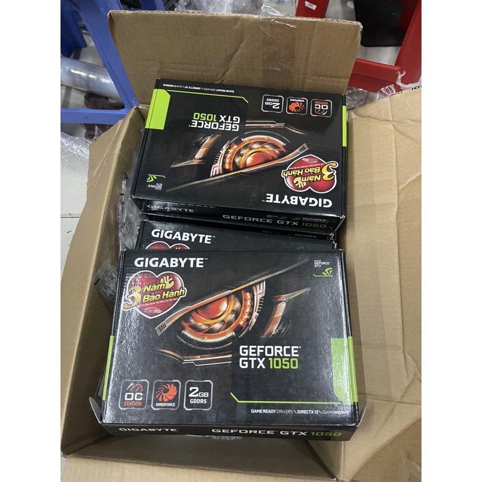 Card màn hình GIGABYTE GeForce GTX 1050 2GB GDDR5 WindForce (GV-N1050WF2OC-2GD) - 2nd - Còn siêu đẹp