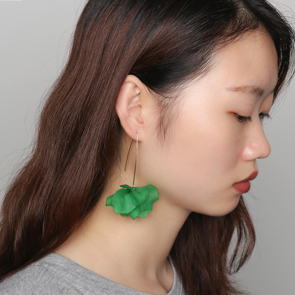 Hoa Tai Dáng Dài Hình Hoa Hồng Phong Cách Bohomian