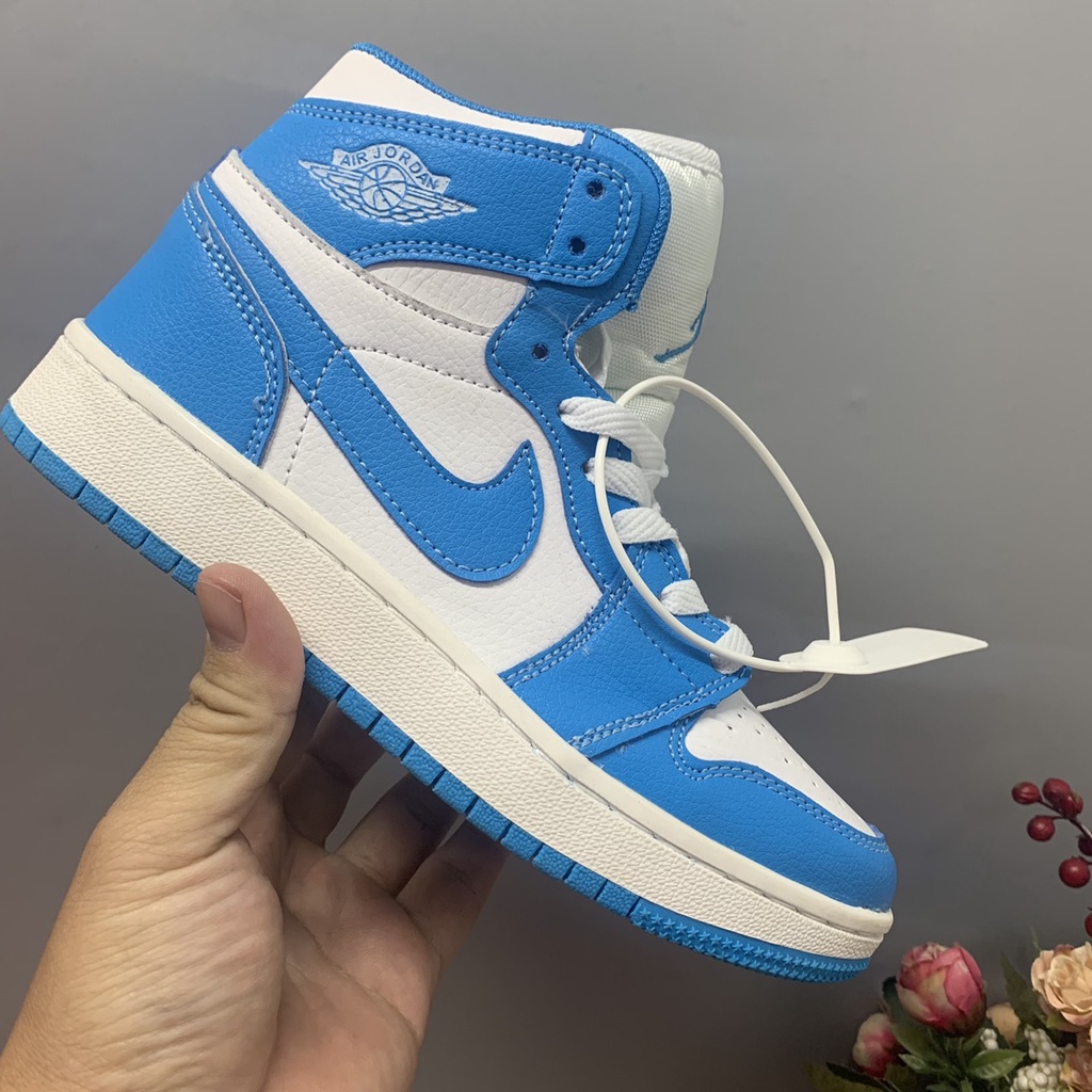 Giày thanh lí big sale JD xanh dương đậm cao cổ