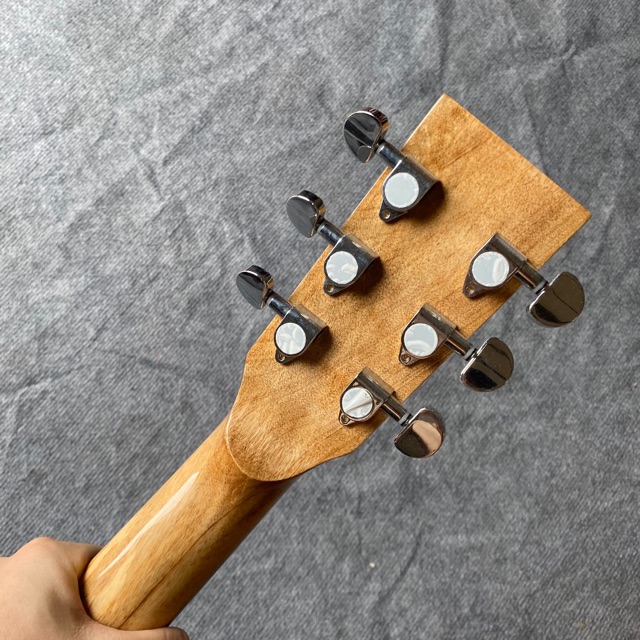 Đàn Guitar gỗ Điệp nguyên tấm