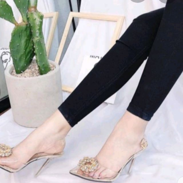 #giầy cao gót nhọn đính đá pha lê