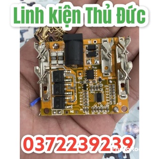 Lktd bn. mạch makita 3s 12v 65a , giắc dc 5.5x2.1mm.