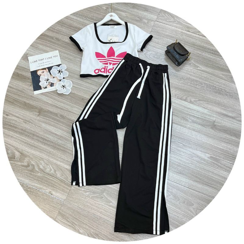 Bộ thể thao Adidas.