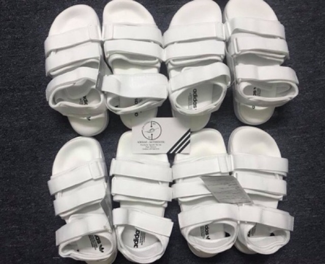 Sandanl Adidas