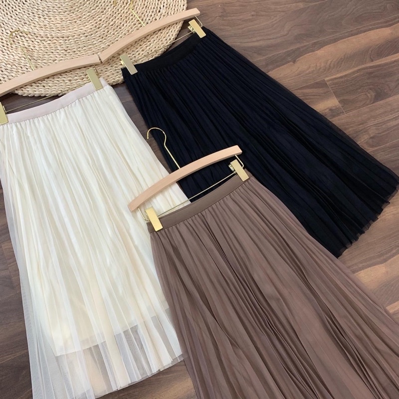 Chân váy xếp li ren