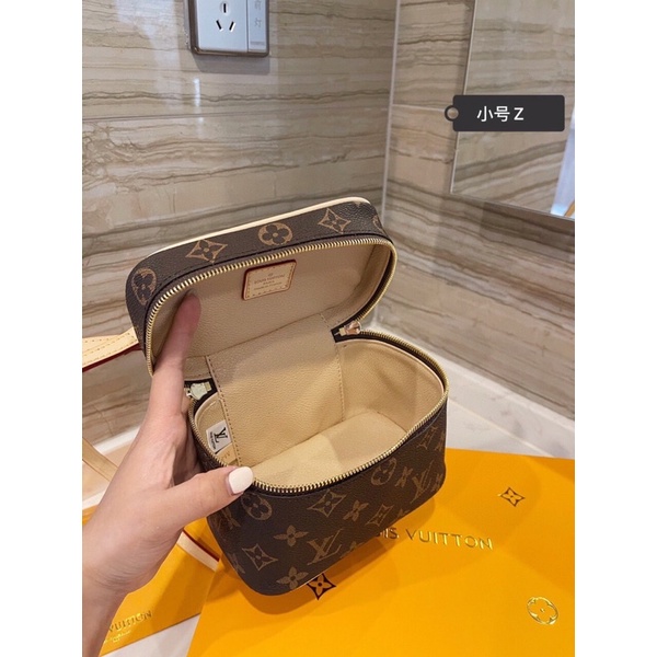 Cốp Lv Nice Mini siêu xinh da bò  sz 17-20