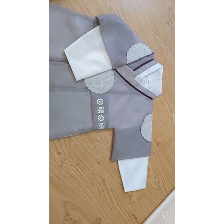 Bộ hanbok bé trai