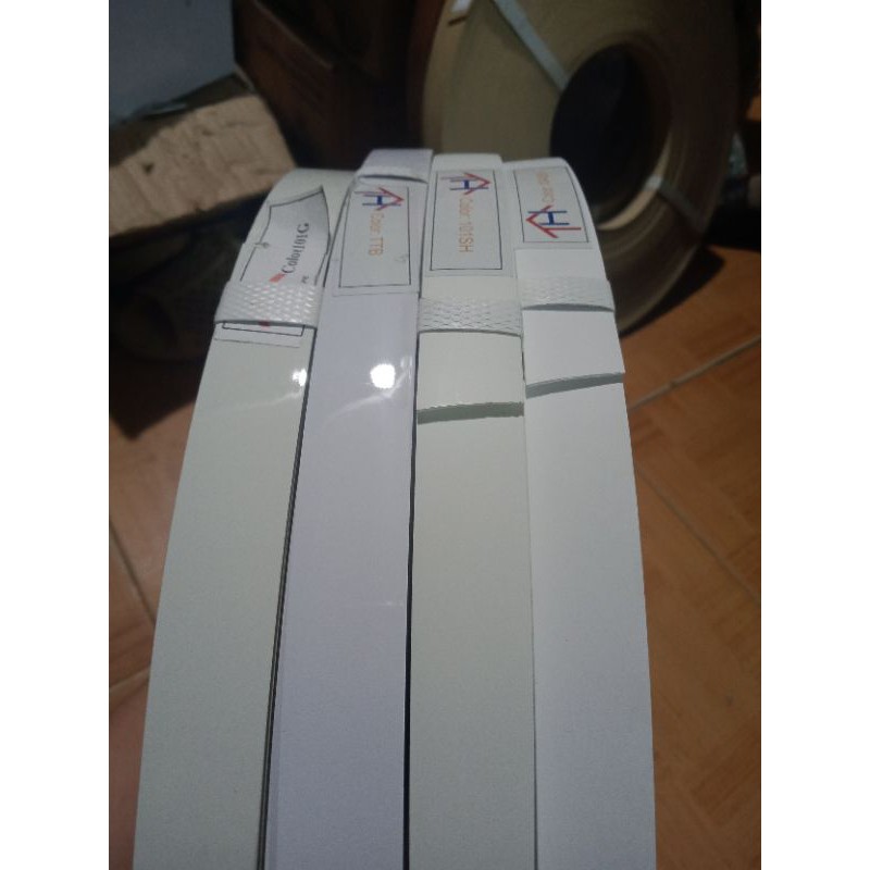 Nẹp nhựa PVC màu trắng ngà-tinhloại dày1mm .bản21-44mm,nẹp chỉ dán cạnh