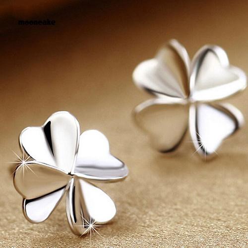 Hoa tai kim loại hình cỏ may mắn thiết kế thanh lịch cho phái nữ