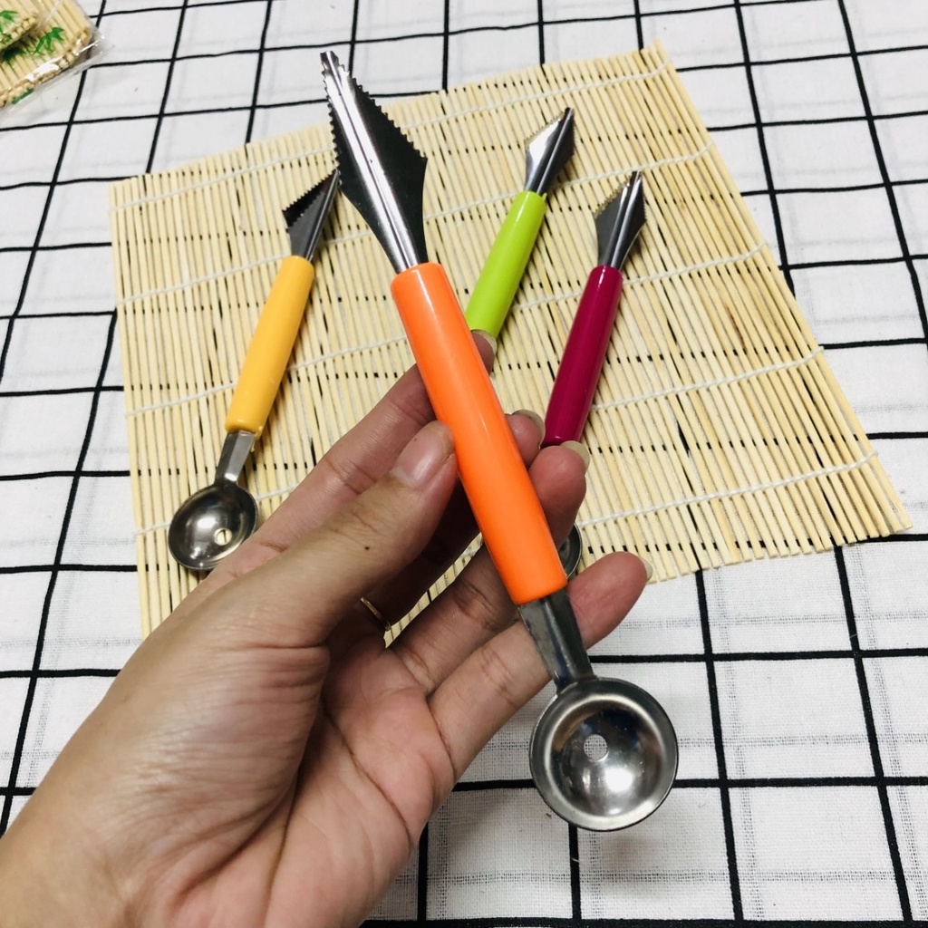 Dụng cụ cắt gọt tỉa trái cây cho bé ăn dặm 2 đầu tiện dụng inox an toàn