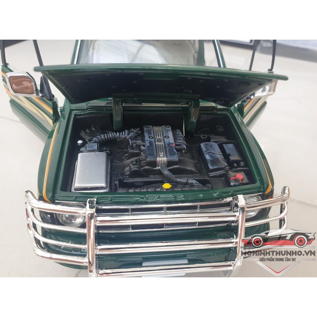 Xe mô hình Mitsubishi Pajero 1998, tỉ lệ 1:18